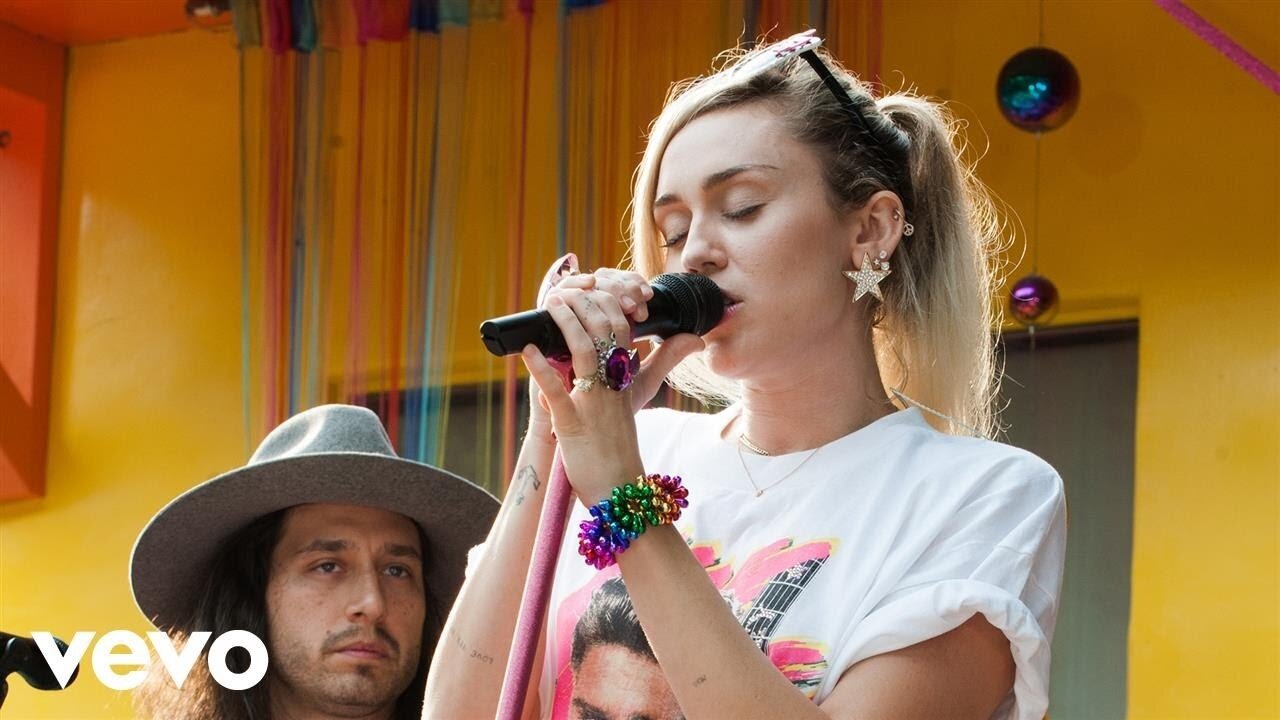 Miley Cyrus《Party In The Usa》GTP谱