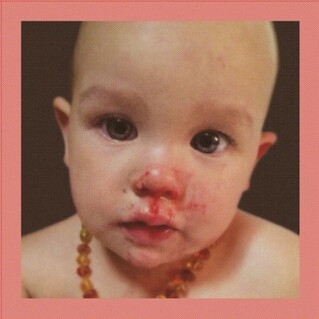 Unknown Mortal Orchestra《Swim And Sleep Like A Shark》GTP谱