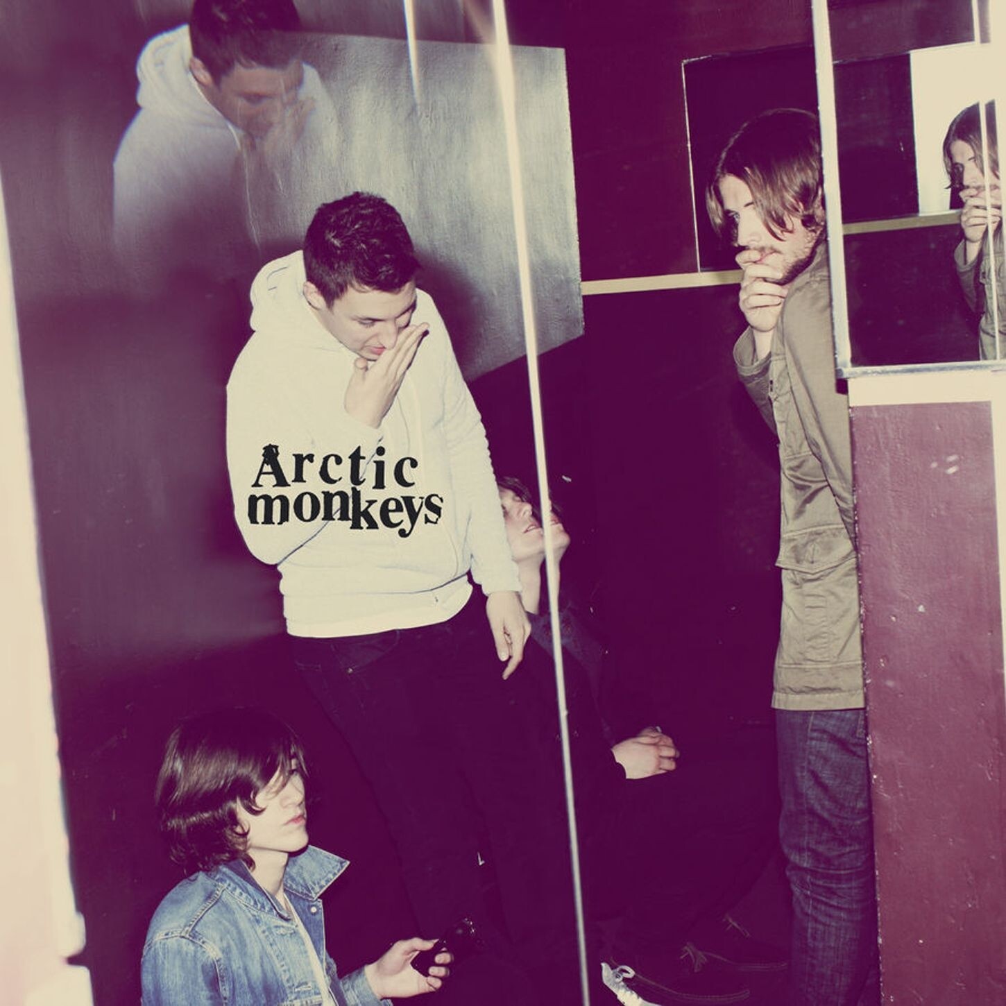 Arctic Monkeys《Dance Little Liar》GTP谱