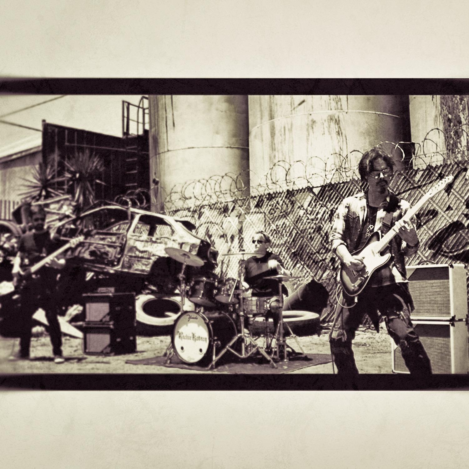 Richie Kotzen《Riot》GTP谱
